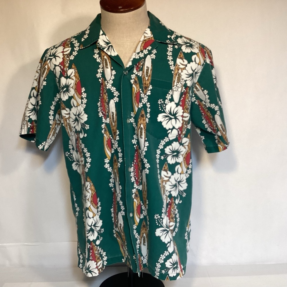 Vintage Hawaiian Aloha Shirt by Island Aloha Wear in Hawaii USA size large mens